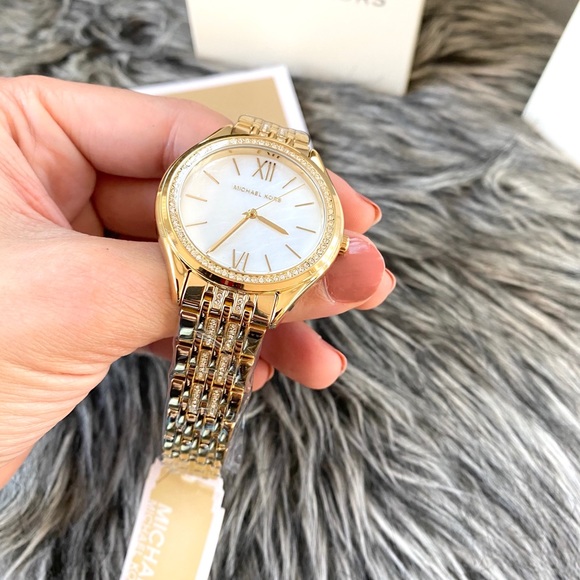 NWT authentic MK gold tone stone rim watch - Picture 8 of 8